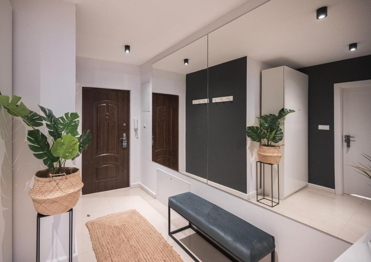 Spacious Apart ~ 150M Main Square ~ Self Check-In 24H Wrocław Exterior foto